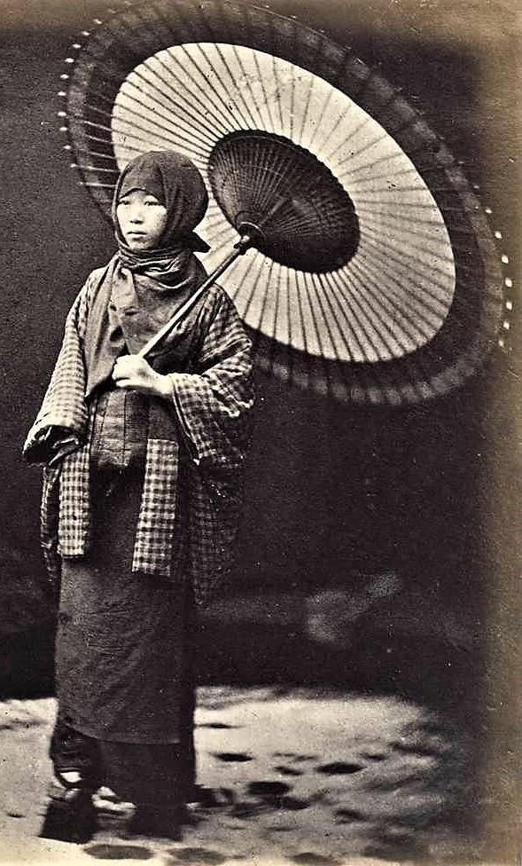 Photo de jeune japonaise vers 1900