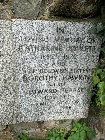 Tombe de Katharine Jowett à Sticklepath dans le Devon